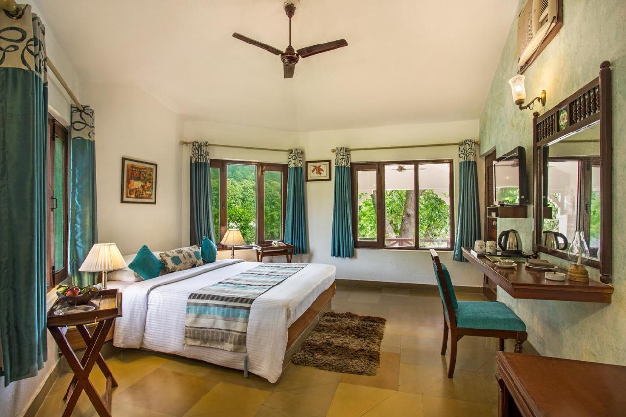 The Riverview Retreat Corbett By Leisure Hotels Garjia Ngoại thất bức ảnh
